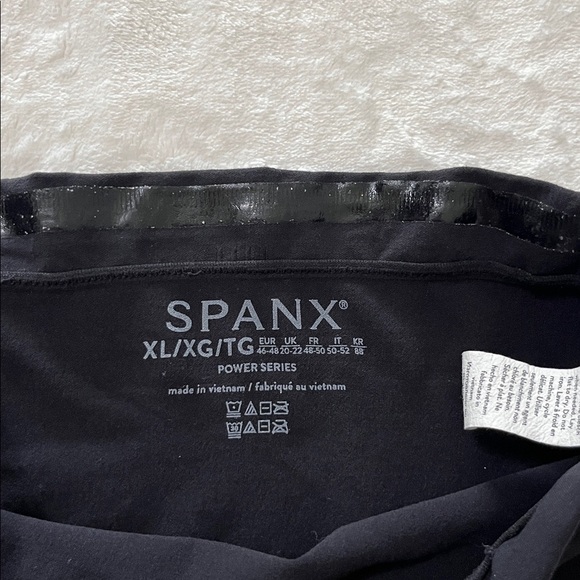 SPANX Black Power Series Shapewear - Picture 2 of 7
